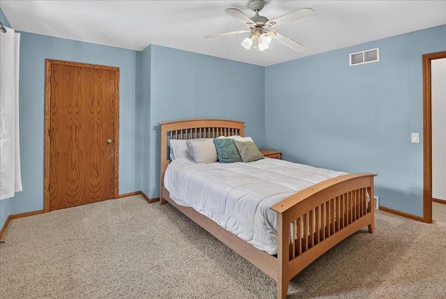 5651 Byrneland Street, Fitchburg, WI 53711