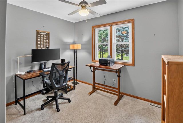 5651 Byrneland Street, Fitchburg, WI 53711