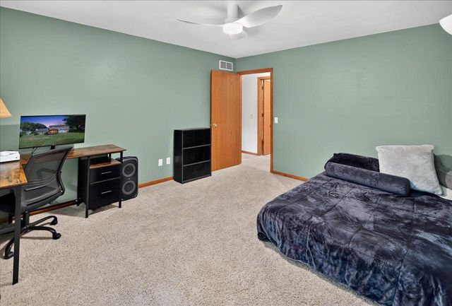 5651 Byrneland Street, Fitchburg, WI 53711