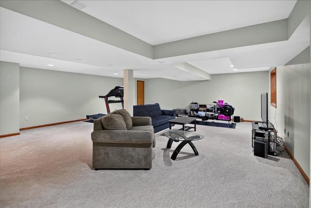 5651 Byrneland Street, Fitchburg, WI 53711