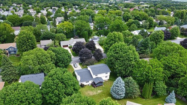 5651 Byrneland Street, Fitchburg, WI 53711