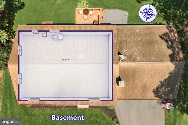10 BAIR RD, New Oxford, PA 17350