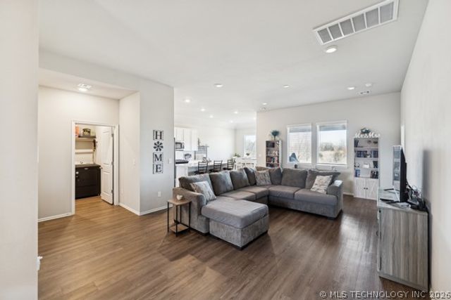 1503 Bluestem Drive, Bartlesville, OK 74006