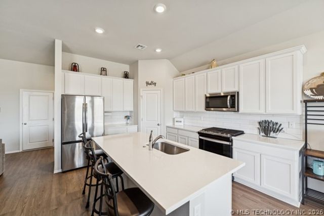 1503 Bluestem Drive, Bartlesville, OK 74006