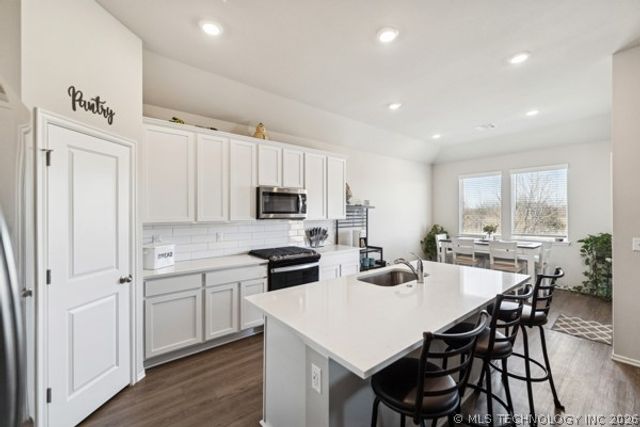 1503 Bluestem Drive, Bartlesville, OK 74006