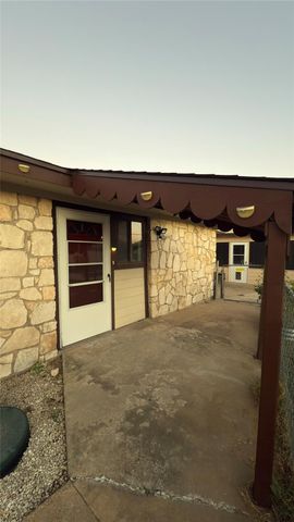 6 Fairview DR, Round Rock, TX 78665