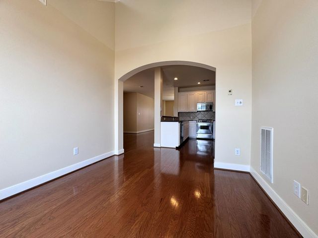 2333 Ann Street, Houston, TX 77003