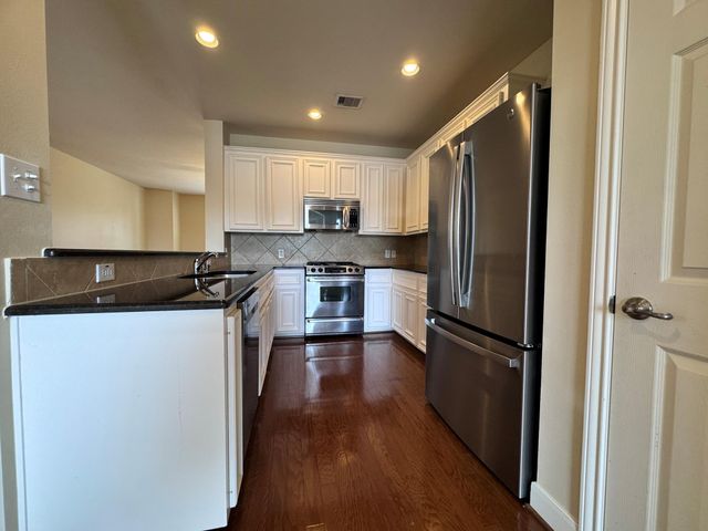 2333 Ann Street, Houston, TX 77003