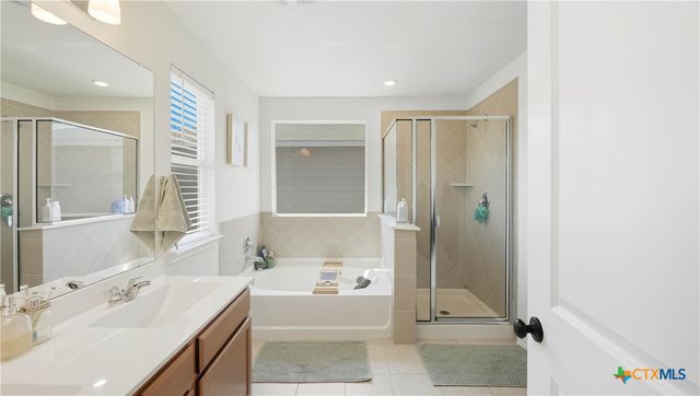 241 Deer Crest Drive, New Braunfels, TX 78130
