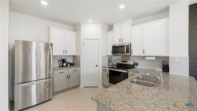 241 Deer Crest Drive, New Braunfels, TX 78130