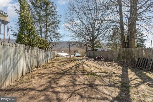 436 UNION STREET, Millersburg, PA 17061