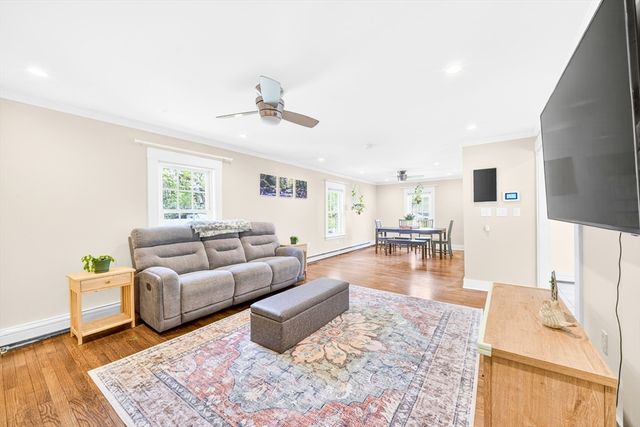 84 Fowler Rd, Lowell, MA 01854