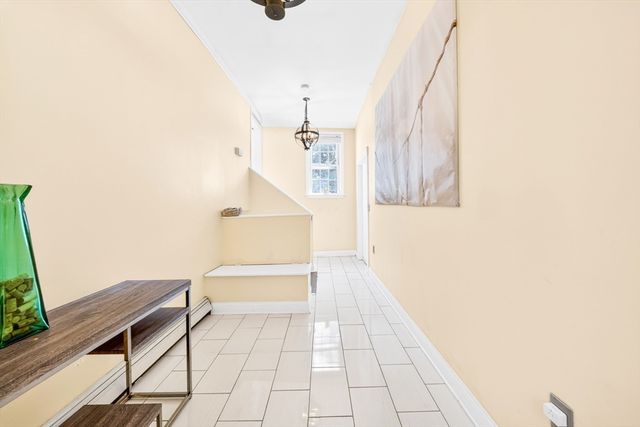 84 Fowler Rd, Lowell, MA 01854