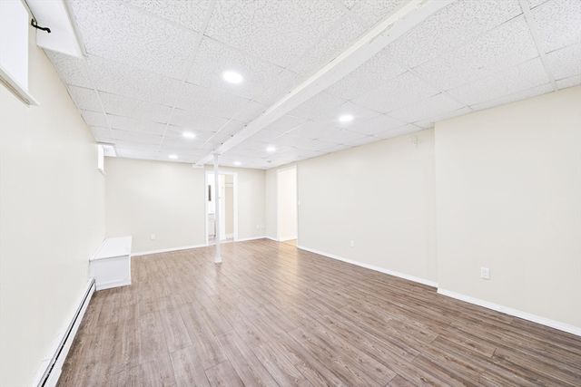 84 Fowler Rd, Lowell, MA 01854