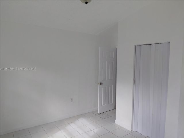 3171 NW 28th St 2, Miami, FL 33142