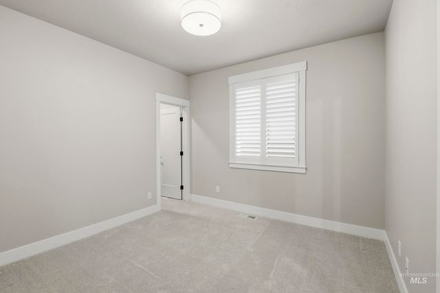 4640 N Mckinley Park, Meridian, ID 83646