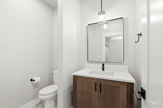 4640 N Mckinley Park, Meridian, ID 83646