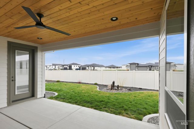 4640 N Mckinley Park, Meridian, ID 83646