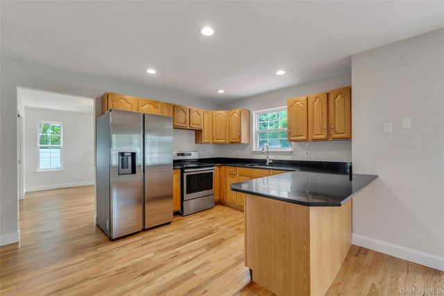 1470 Claas Avenue, Holbrook, NY 11741