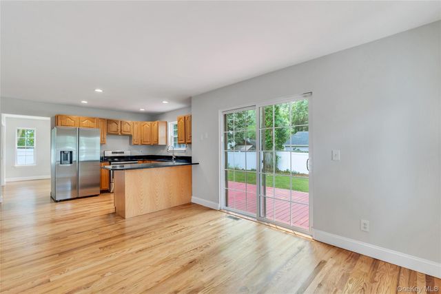 1470 Claas Avenue, Holbrook, NY 11741