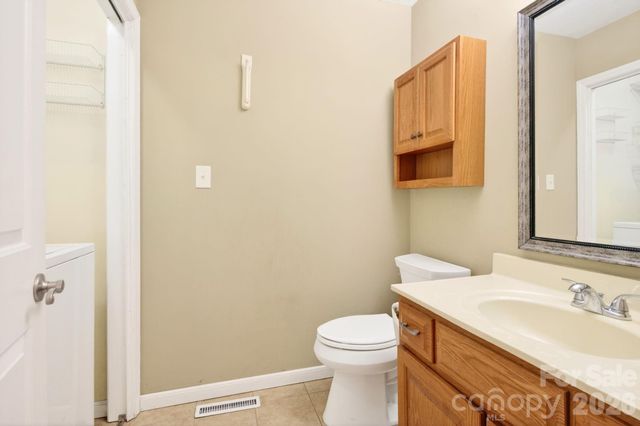 109 Lovers Loop Road, Asheville, NC 28803