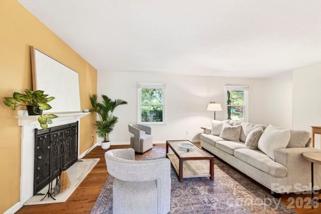 109 Lovers Loop Road, Asheville, NC 28803