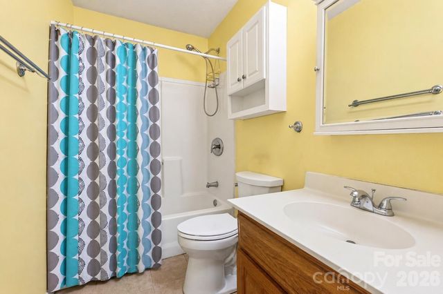 109 Lovers Loop Road, Asheville, NC 28803