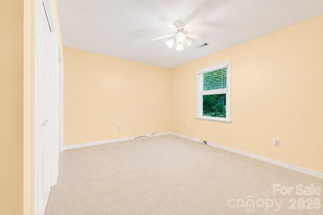 109 Lovers Loop Road, Asheville, NC 28803