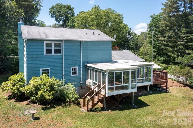 109 Lovers Loop Road, Asheville, NC 28803