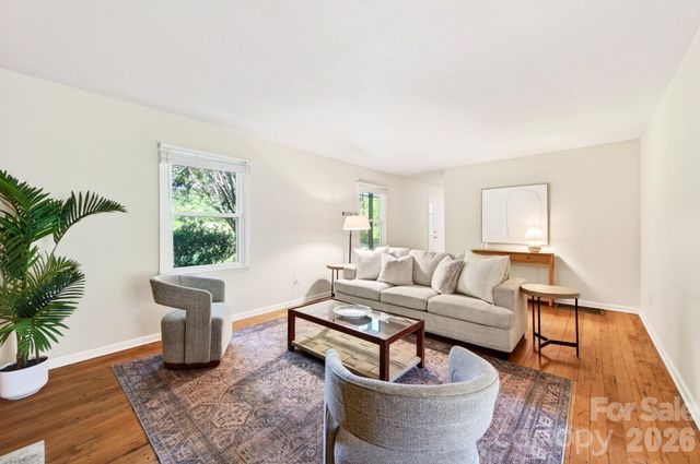 109 Lovers Loop Road, Asheville, NC 28803