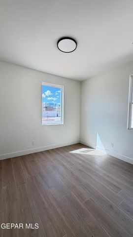 12320 Ben Dowell Way, El Paso, TX 79934