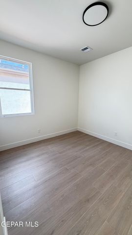 12320 Ben Dowell Way, El Paso, TX 79934