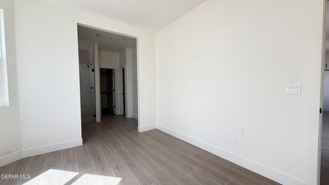 12320 Ben Dowell Way, El Paso, TX 79934