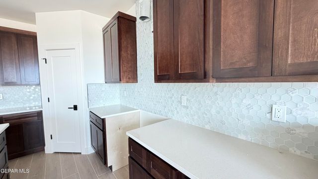 12320 Ben Dowell Way, El Paso, TX 79934