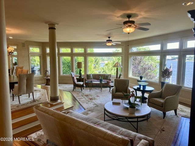 1012 Brainard Place, Brielle, NJ 08730