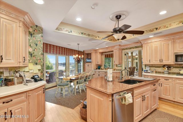 1012 Brainard Place, Brielle, NJ 08730