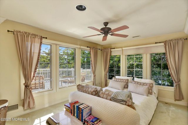 1012 Brainard Place, Brielle, NJ 08730