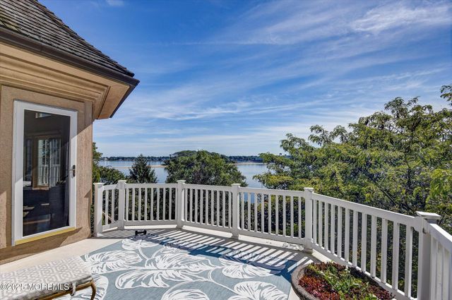 1012 Brainard Place, Brielle, NJ 08730