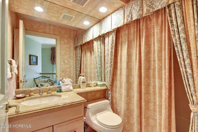 1012 Brainard Place, Brielle, NJ 08730