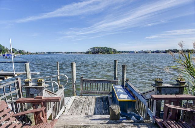 1012 Brainard Place, Brielle, NJ 08730