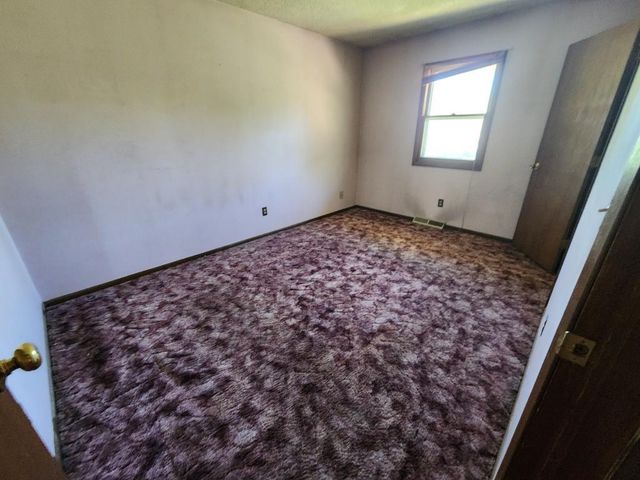 23680 141st Avenue N, Rogers, MN 55374