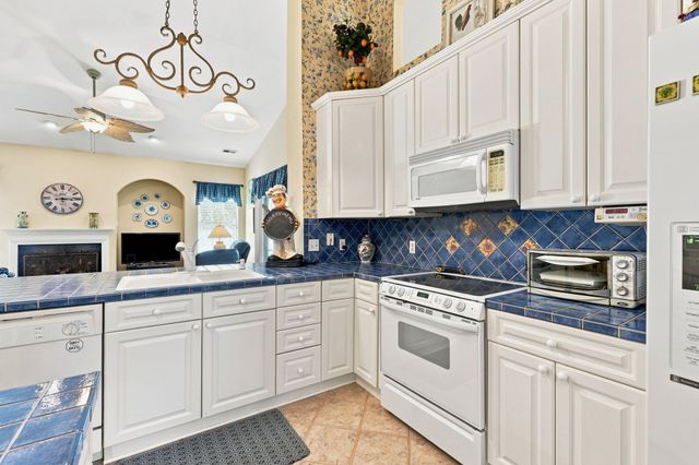 4054 Grousewood Dr., Myrtle Beach, SC 29588