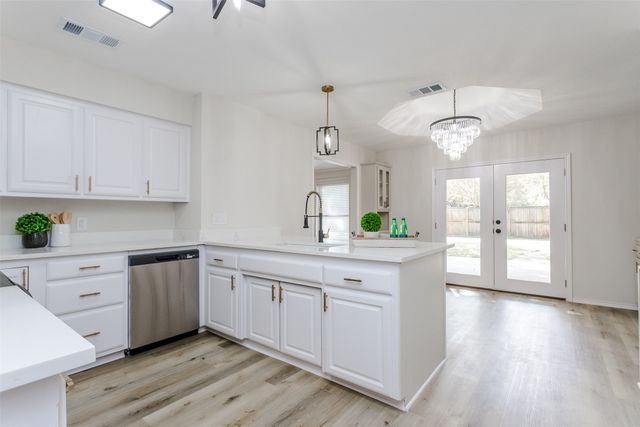 818 Pebblebrook Drive, Allen, TX 75002