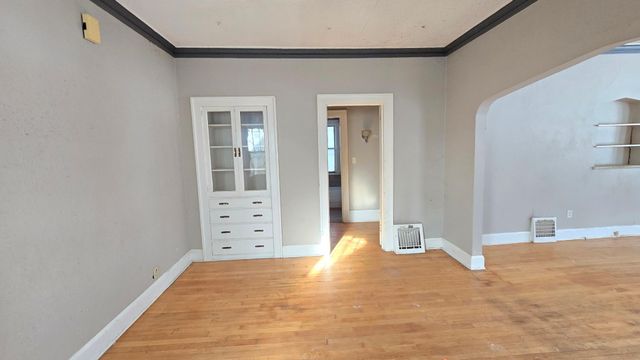 3851 Aldrich Avenue N, Minneapolis, MN 55412