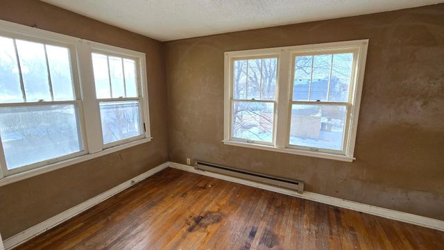 3851 Aldrich Avenue N, Minneapolis, MN 55412