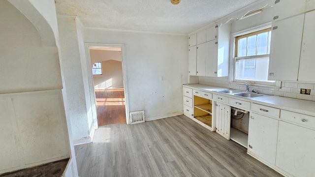 3851 Aldrich Avenue N, Minneapolis, MN 55412