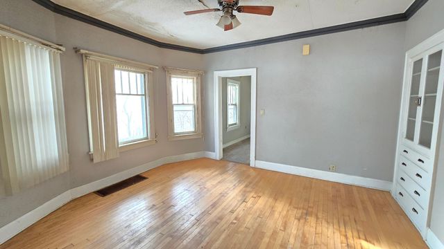 3851 Aldrich Avenue N, Minneapolis, MN 55412