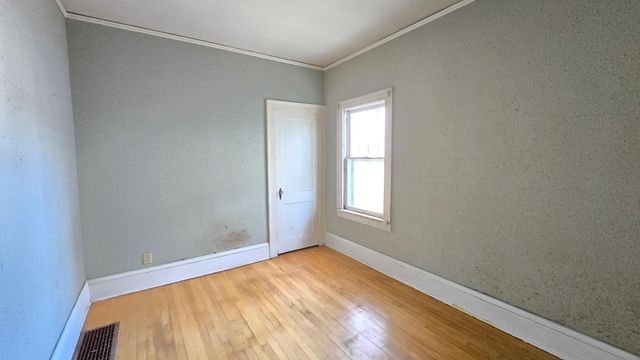 3851 Aldrich Avenue N, Minneapolis, MN 55412