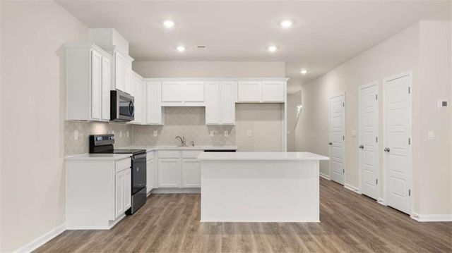 2052 Crossing Road, Stone Mountain, GA 30088
