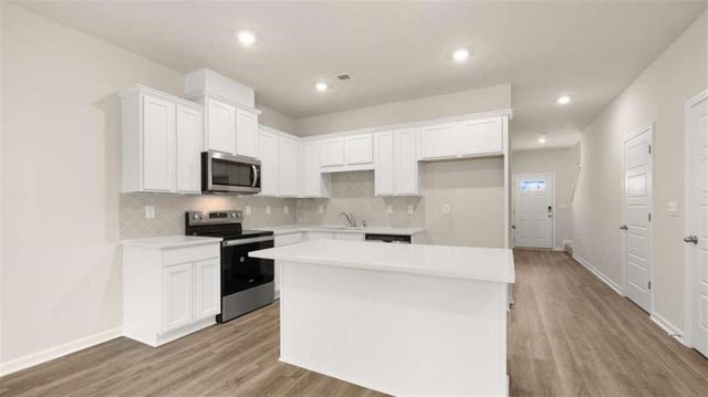 2052 Crossing Road, Stone Mountain, GA 30088